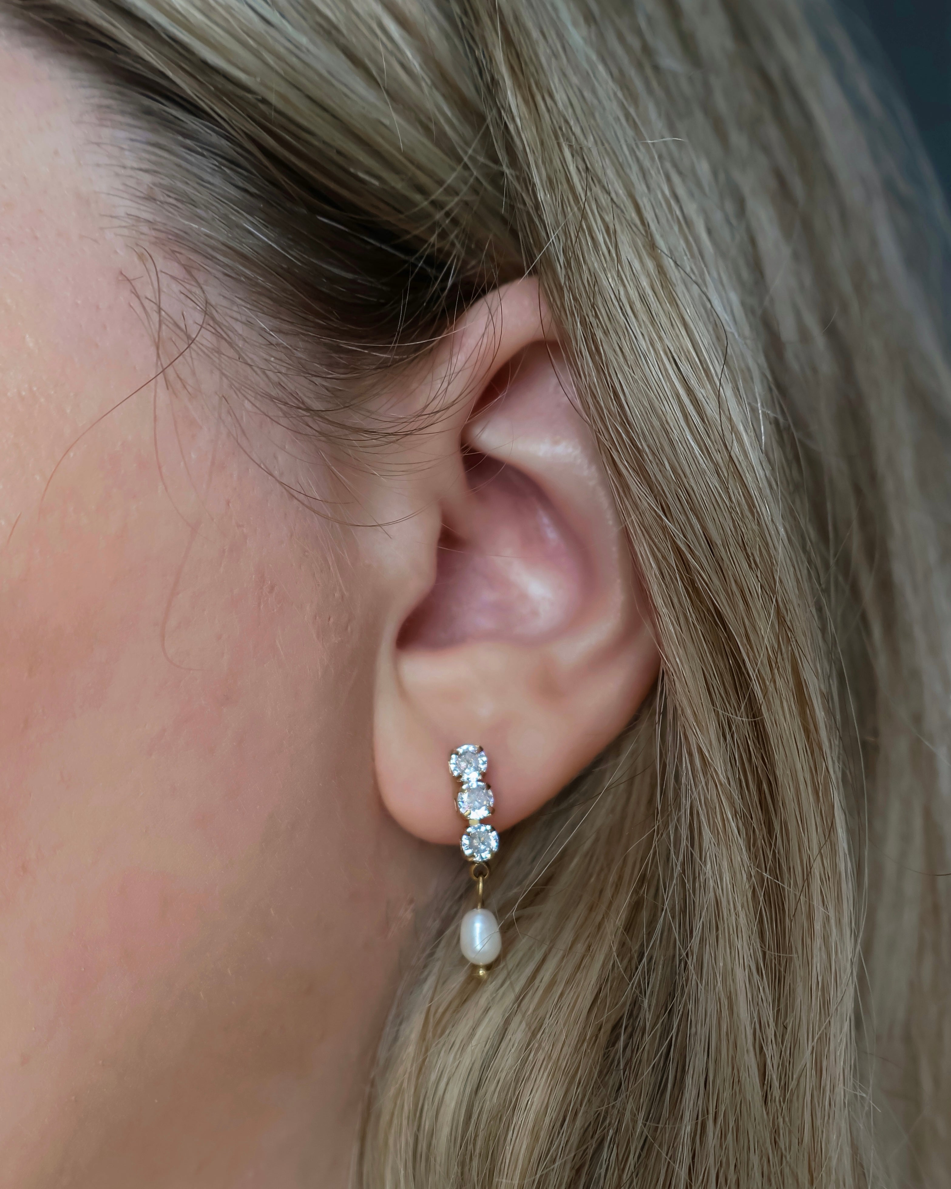 Sparkling Shores Earrings